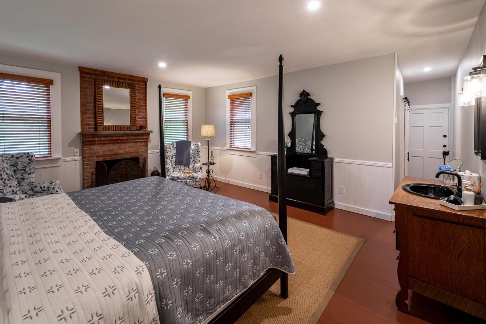 Beechwood Inn Clayton Ruang foto